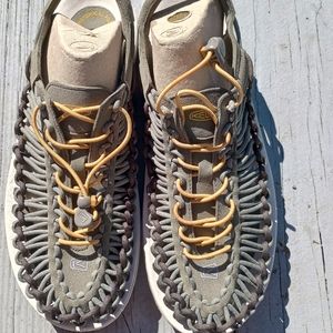 Keen/Uneek Men's size 11M sandals